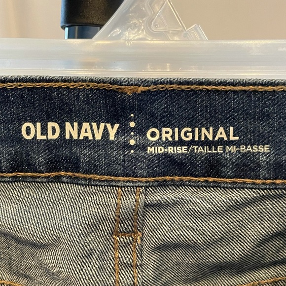 Old Navy womens mid rise jeans - Picture 3 of 4